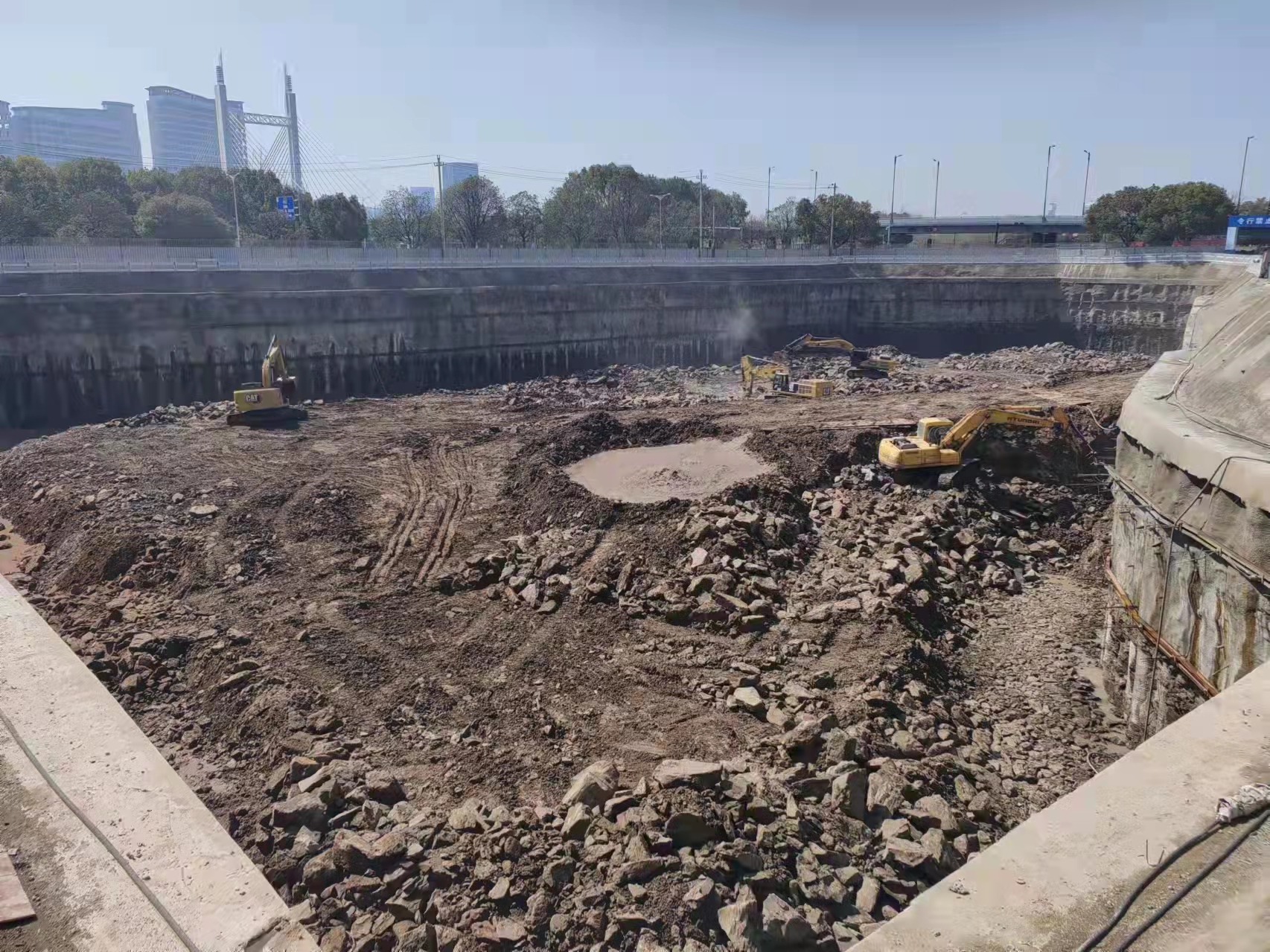 新年開(kāi)門(mén)紅！中標浙江世航廣場(chǎng)防水工程